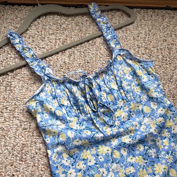 SHEIN Frill Trim Knot Front Ruched Bust Ditsy Floral dress - Picture 3 of 4